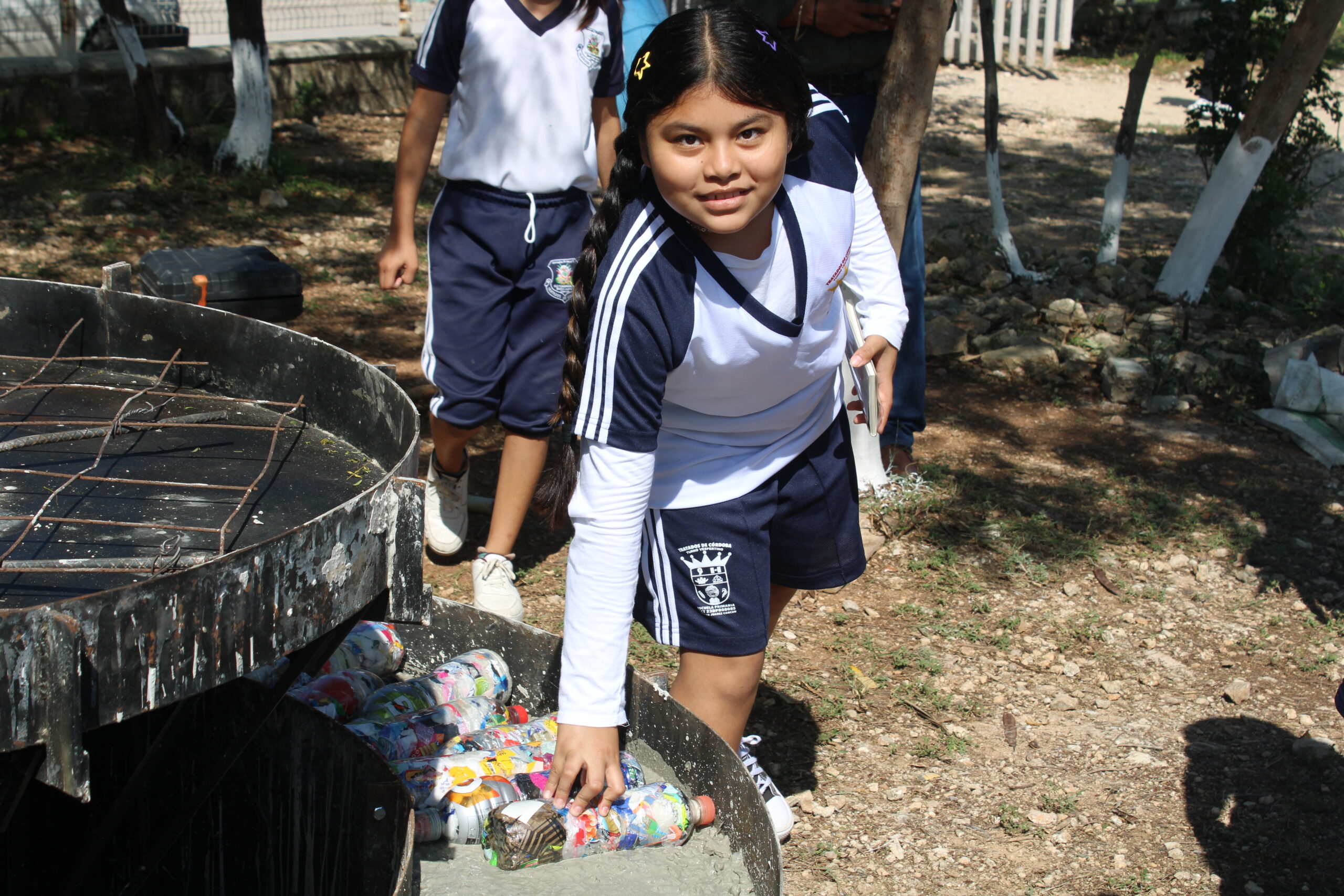 ecobanca-ecoliiks-escuelas-cancun