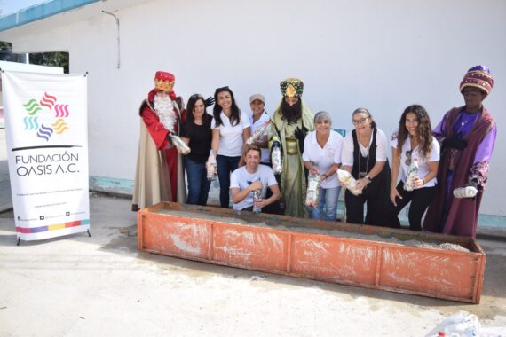 Ecobanca Fundación Oasis en primaria Lauro Aguirre Espinoza