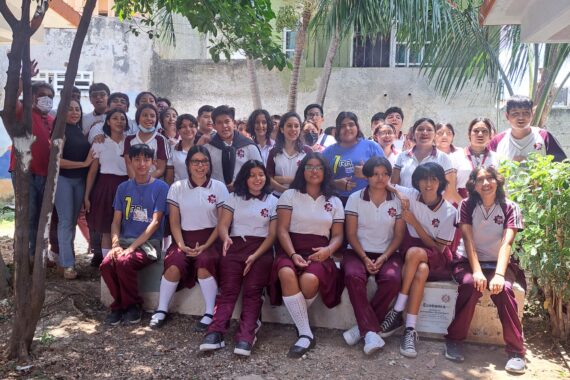 ecobanca_ecoliiks_secundaria_tecnica_25_juan_jose_arreola_ecoladrillos