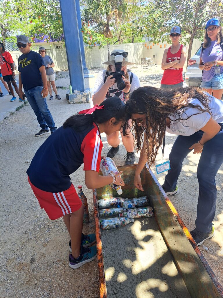 Ecobanca Ecoliiks en Primaria Luis Donaldo Colosio