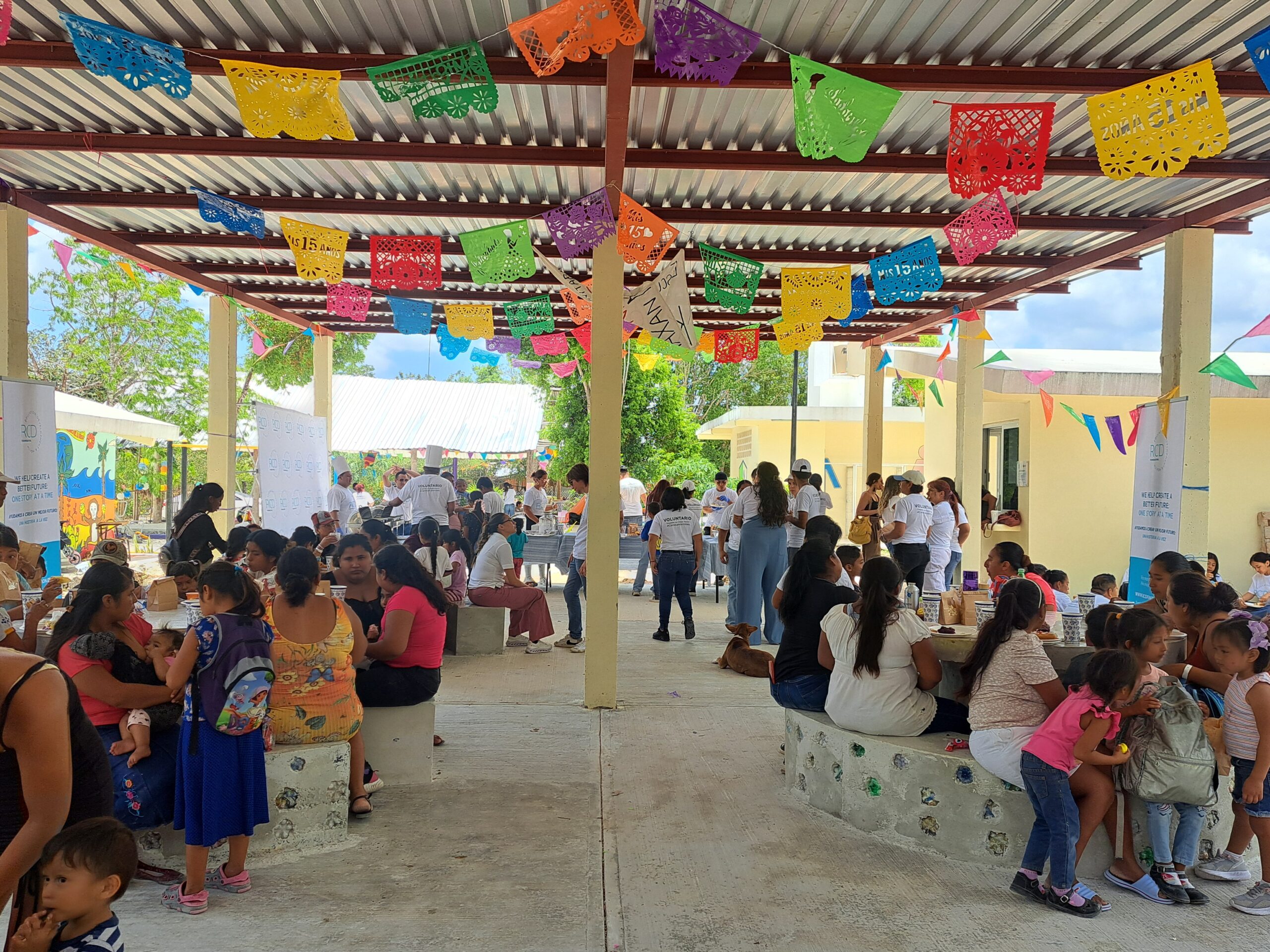 ECOmedores Ecoliiks en primaria Kaxan Na'at, Playa del Carmen