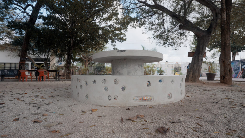 Ecobanca en Faro Cancún.